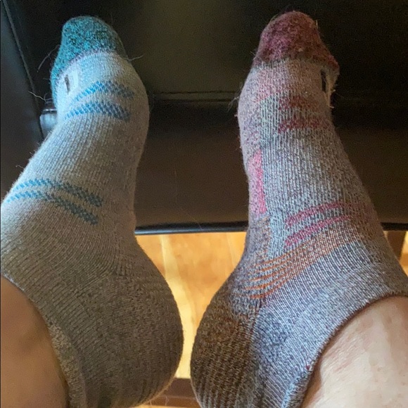 Meet your Posher, Cynthia - Picture 1 of 1